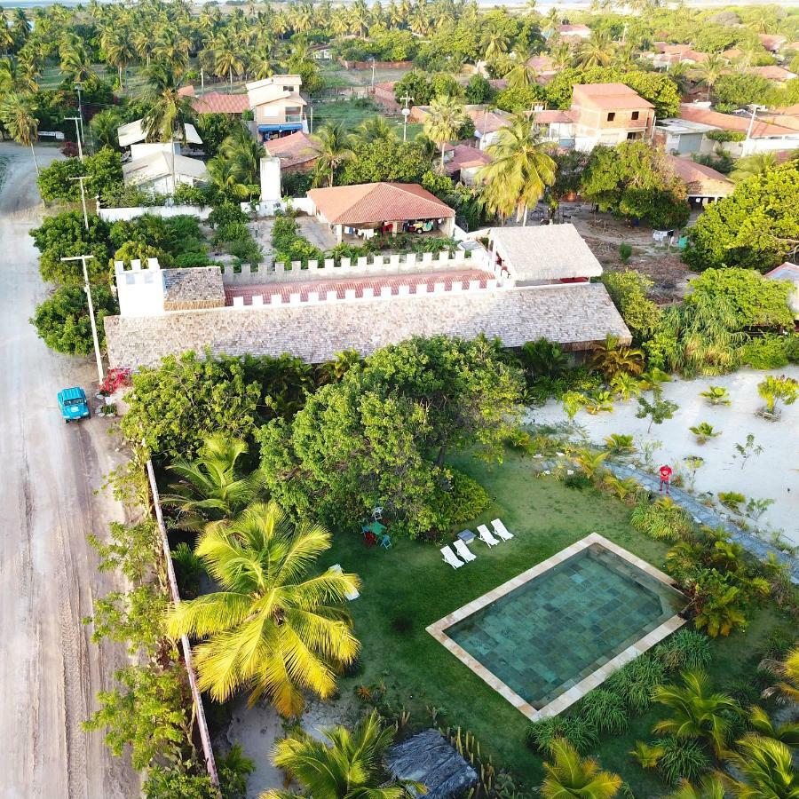 Castelo Vendom Ecolodge Parajuru Exterior photo