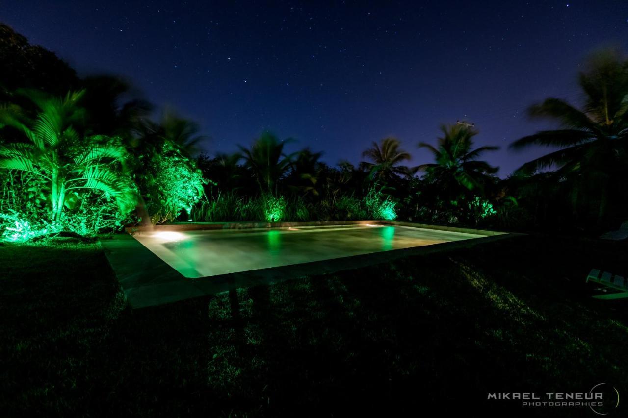 Castelo Vendom Ecolodge Parajuru Exterior photo